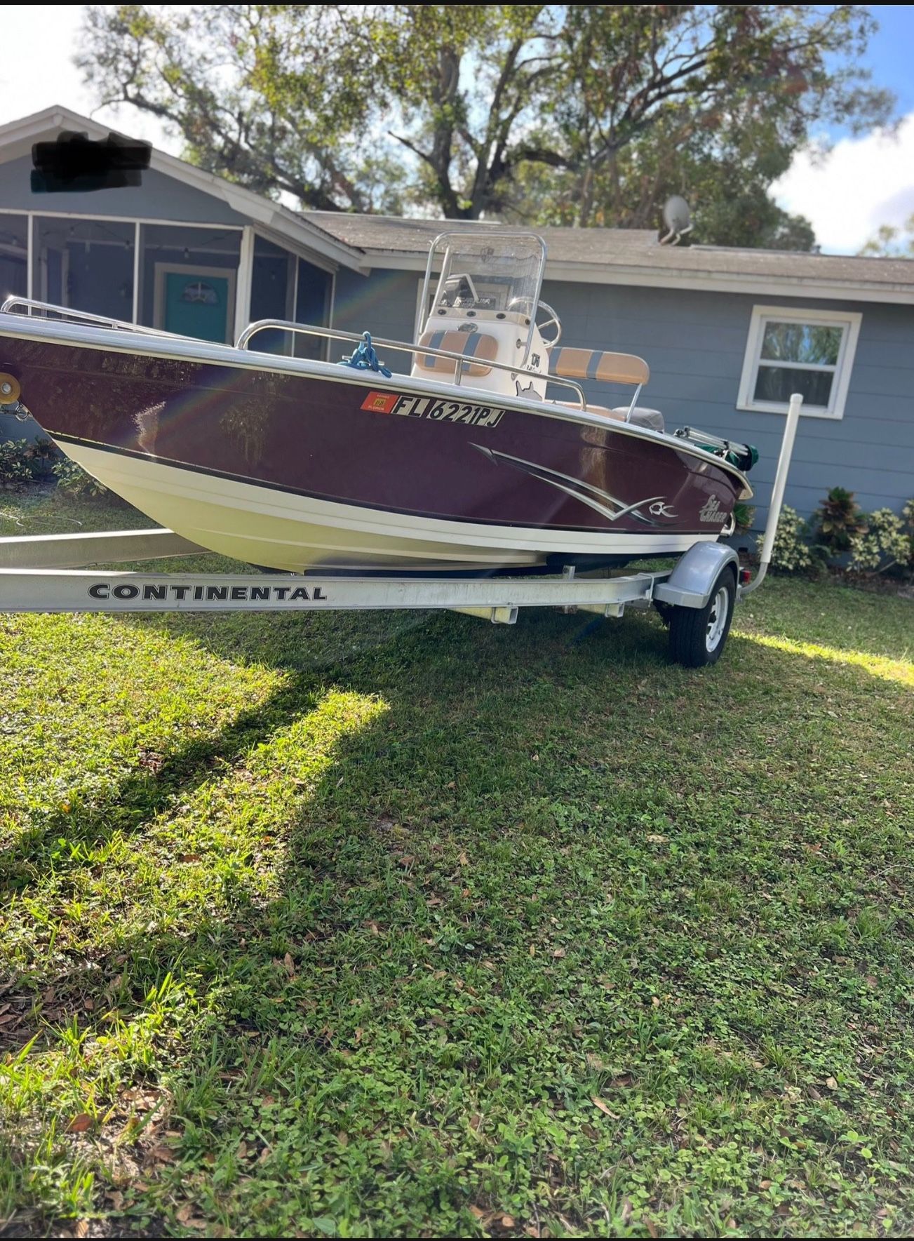 Carolina skiff-Sea Chaser 17.5’- 18’