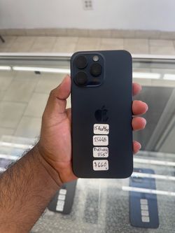 iPhone 15 Pro Max 256GB Factory Unlocked