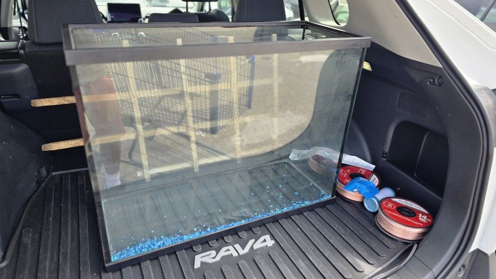 29 gal.  ⅜ Tempered glass Aquarium tank