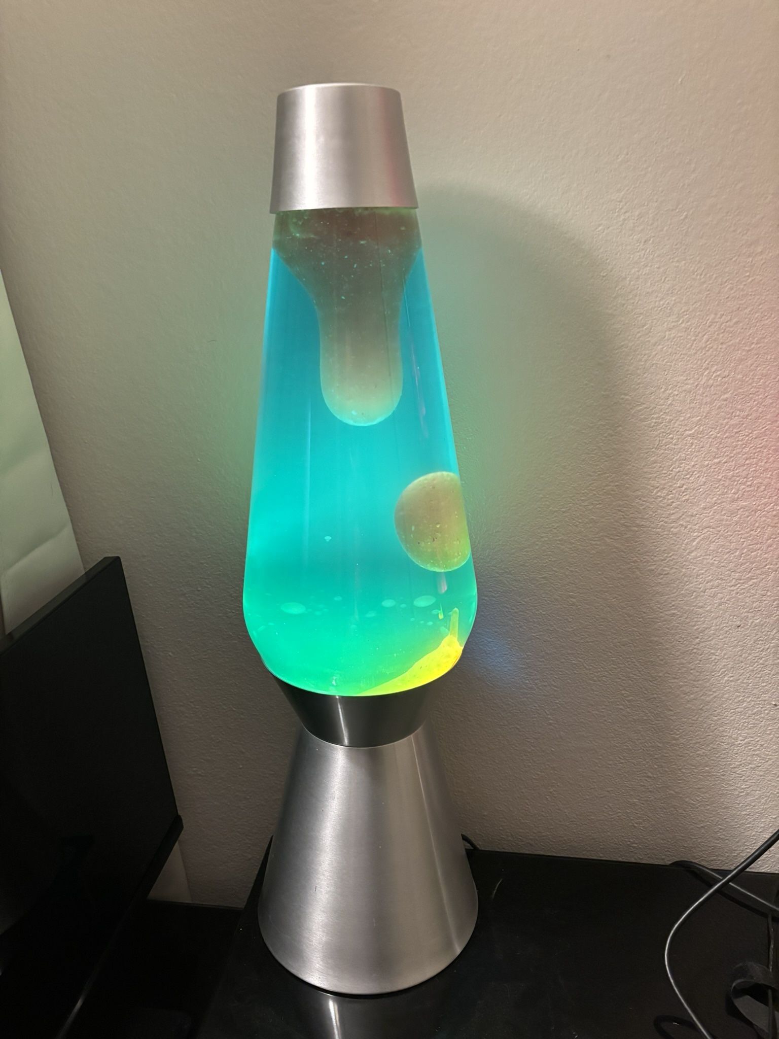 Giant Lava Lamp Grande Size 27 Inches Tall