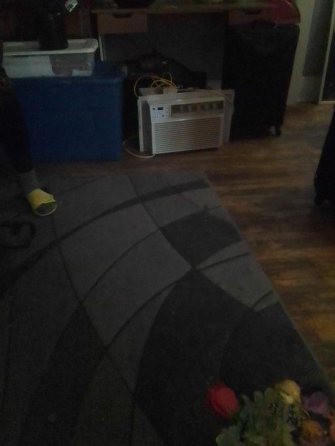 Ac And Bed Set House Hold Things