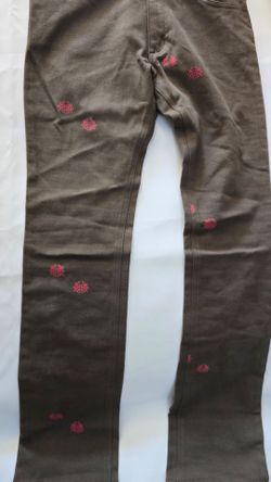 Jun Takahashi × Undercover

undercover olive ladybug print denim STEAL