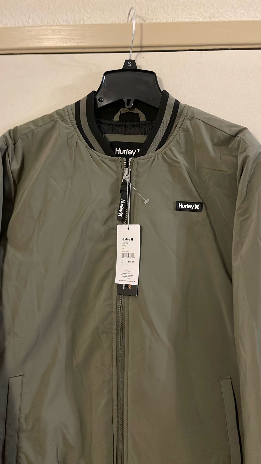 NWT Hurley Bomber Jacket Large. No Deliveries