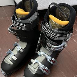 Salomon Performa Ski Boots 