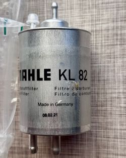 Mercedes-Benz Fuel Filter With 4 Push-on Fittings (75 mm Diameter) - 00(contact info removed)1 - Mahle KL 82