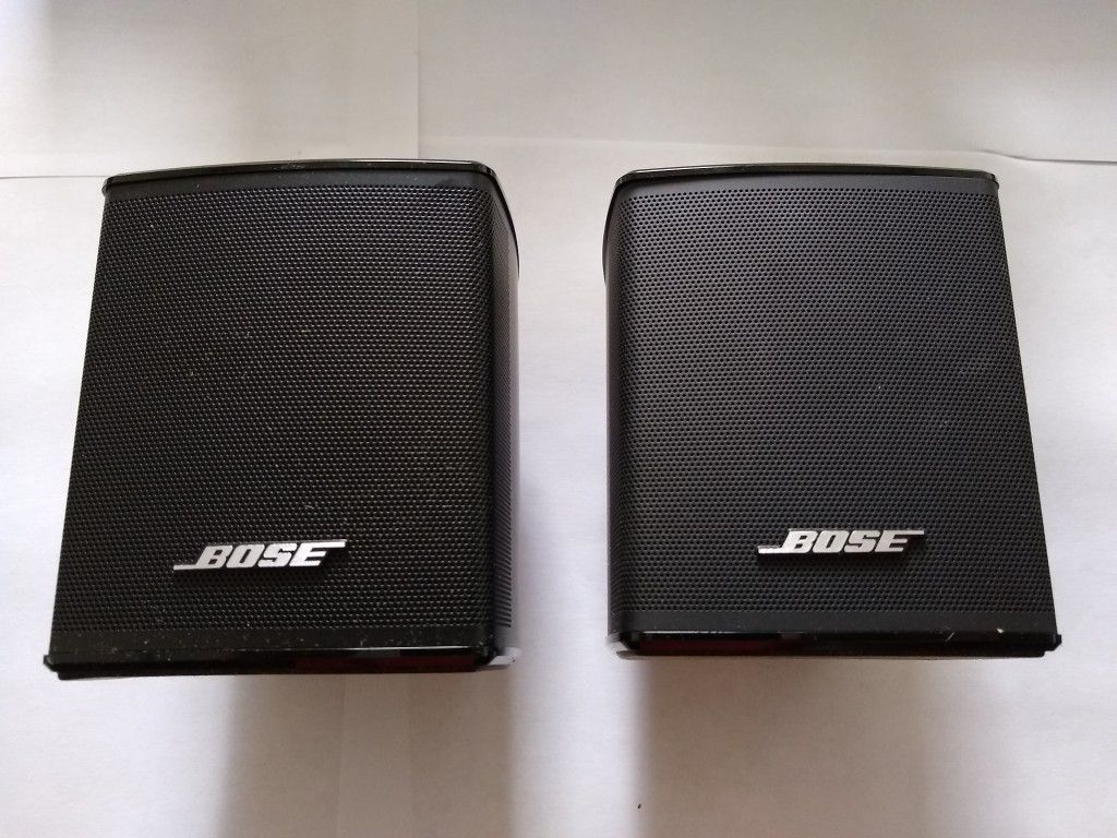 Bose wireless Surround Speakers