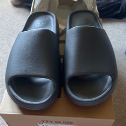 Yeezy Slide Granit