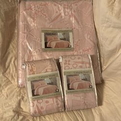 Calypso Coverlet King Size With Standard Shams