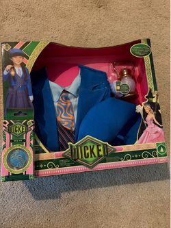 Wicked costume Shiz university student size 4-6 with accessories