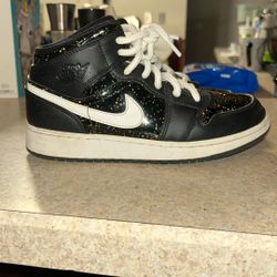 Nike air jordan 1 mid black speckle 
