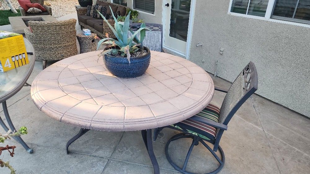 Table And 2 Chairs Outdoor FURNITURE