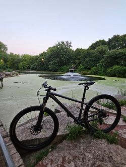Excellent! SPECIALIZED Rockhopper COMP Mountain Bike