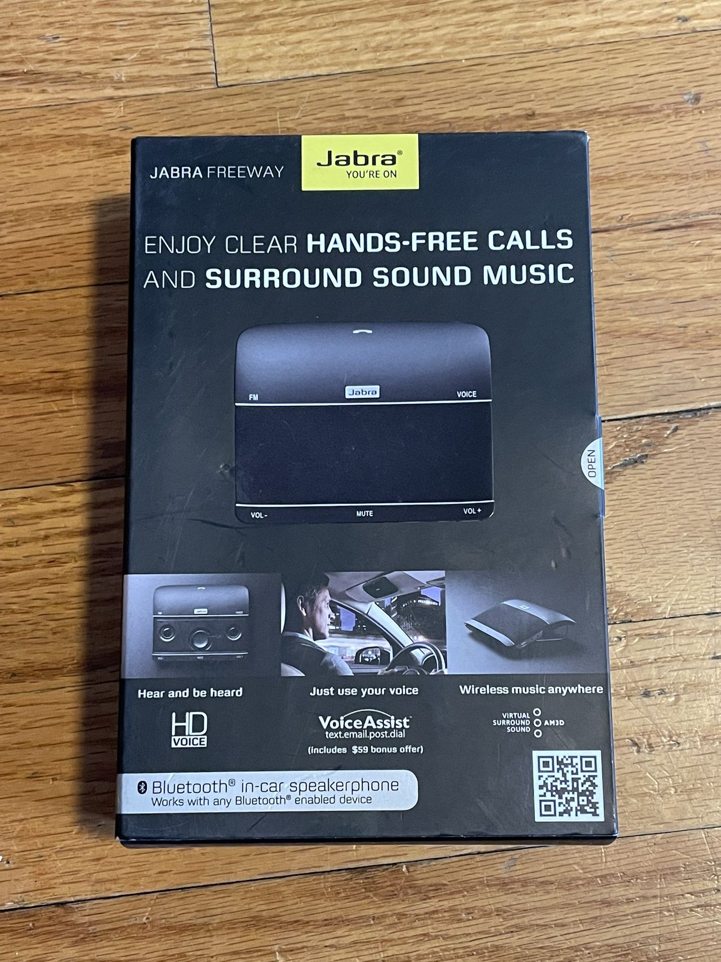 Jabra Freeway Bluetooth In-Car Hands Free Speakerphone HFS100 - Brand New
