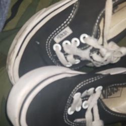 Kids sz 11 vans