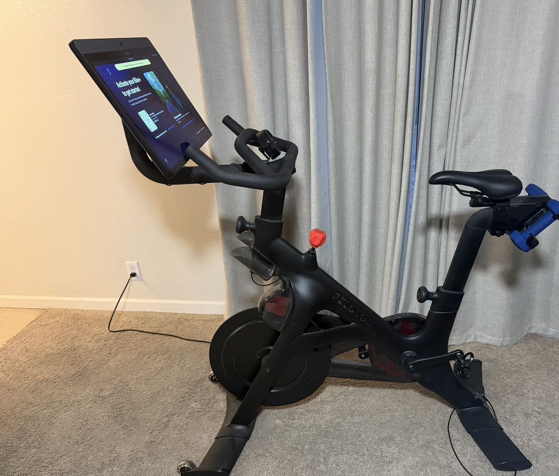Peloton Bike + Cycling Exercise Cycle Bike 