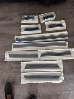 1969-72 Cheney blazer lower moldings