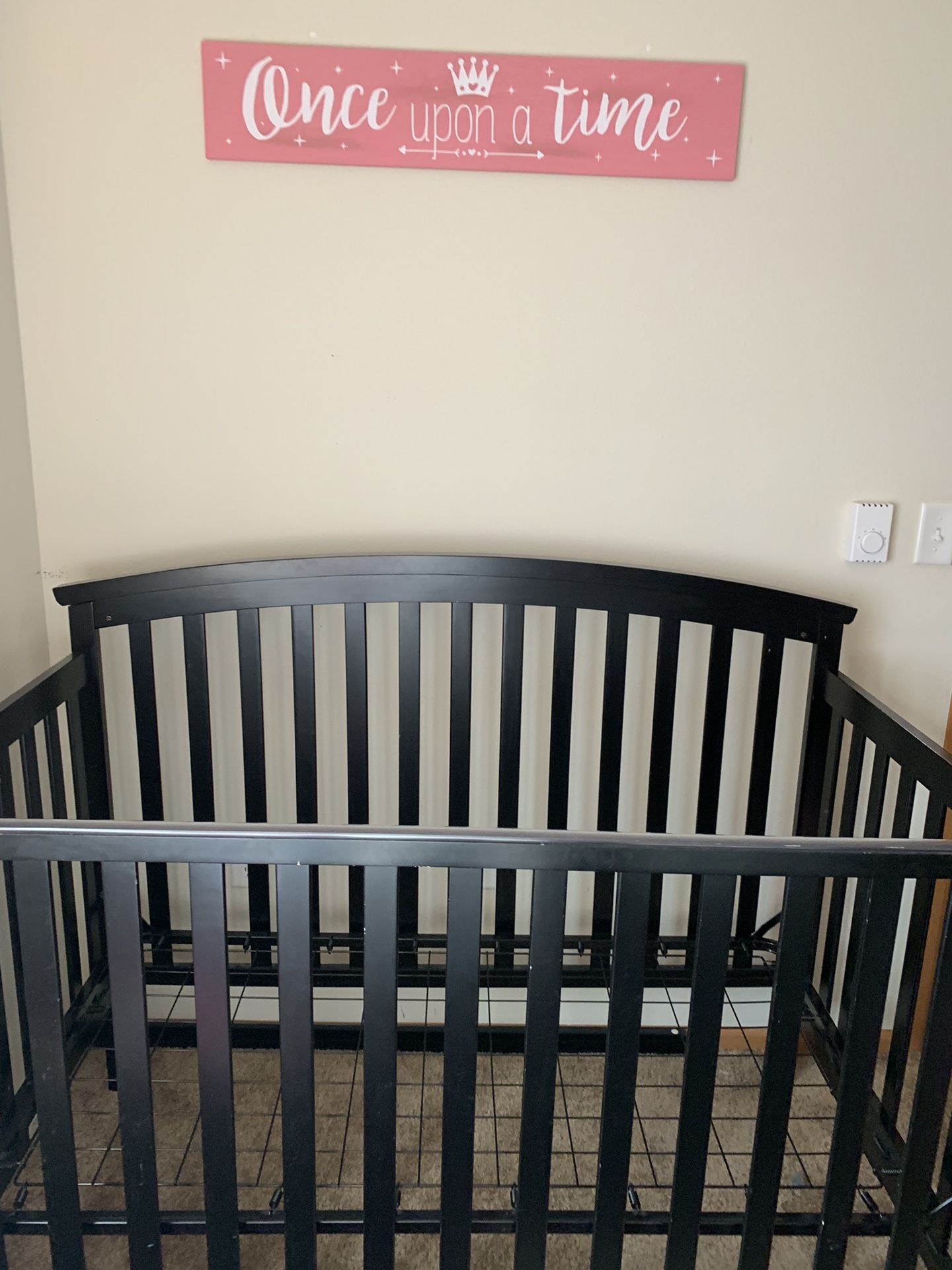 Baby crib