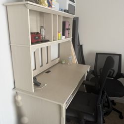 Desk & Chairs 