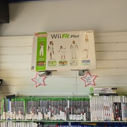 Wiifit Balance Boad + Game Combo
