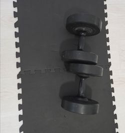 45 lbs pair Hampton dumbells, 90 total