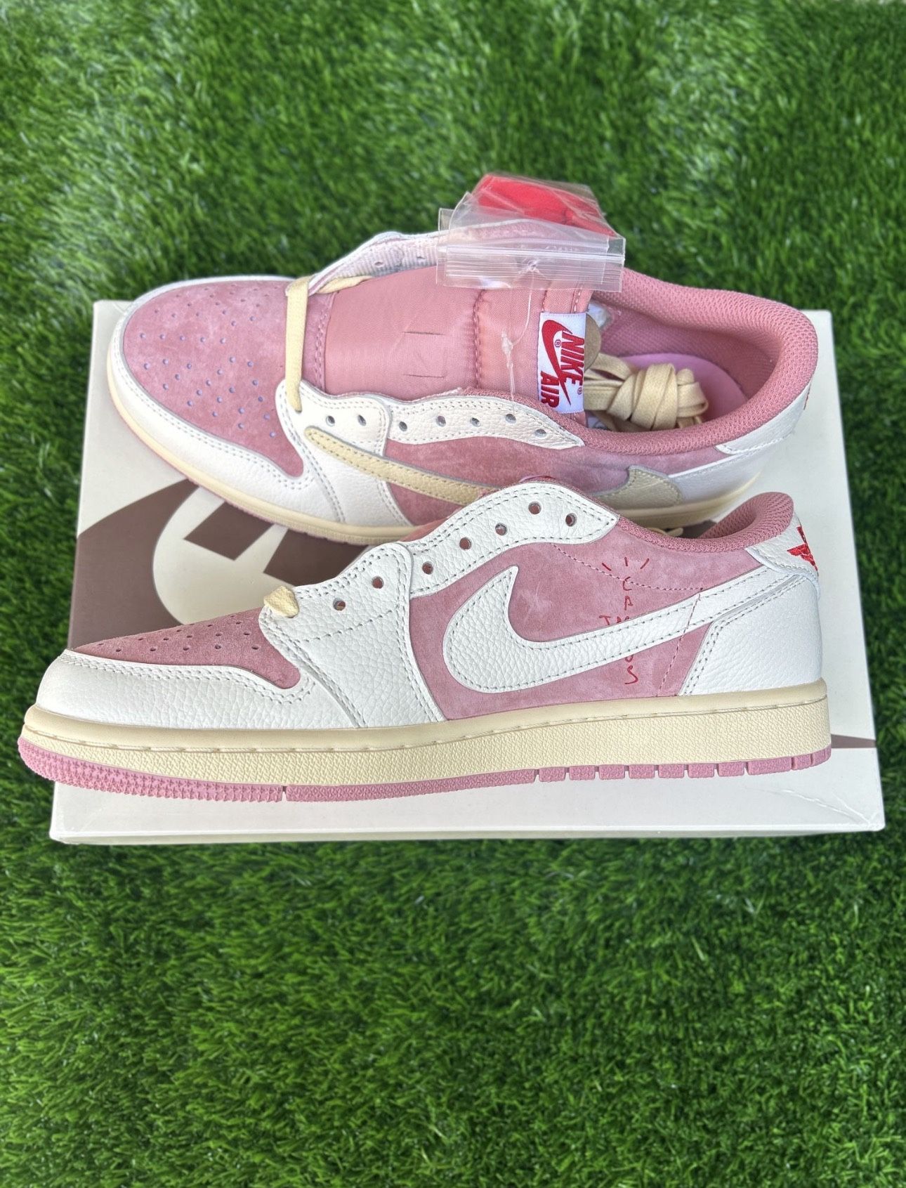 Travis Scott Pink Jordan 1 Low