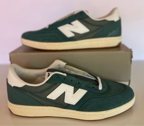 New Balance Numeric 440V2 Standard Size 9.5M New In Box