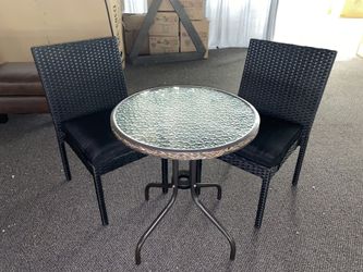 OUTDOOR TABLE SET