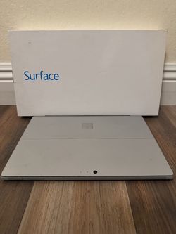 TouchScreen Surface Pro with 128GB SSD, 4GB Ram, and Windows 11 Pro