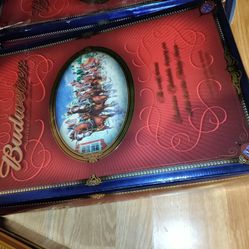 Budweiser Clydsdale Limited Edition bottle And Cups