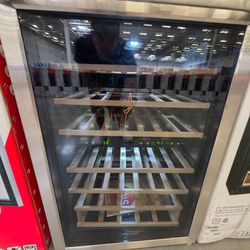 Frigidaire Wine Cooler fridge