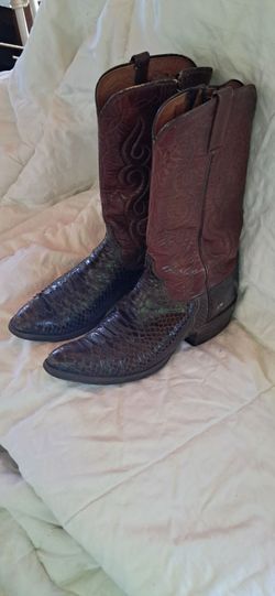 Genuine SNAKE SKIN LUCCHESE hand made cowboy boots
