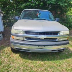 2004 Chevrolet Suburban