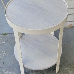Cute Side Table..wood And Metal Frame!