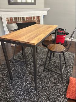 Counter dinner set