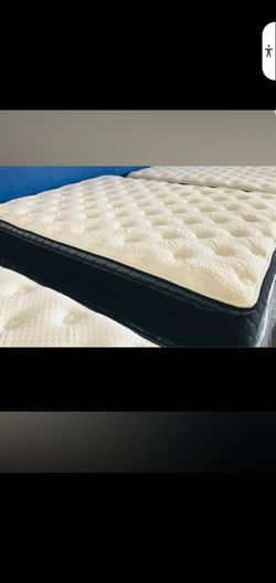 Queen bed pillow top can deliver new