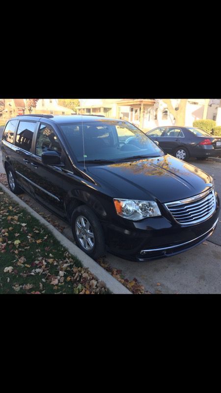 2012 Chrysler Town & Country