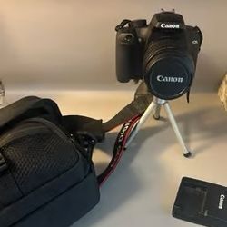Canon EOS Digital Rebel XS DSLR Camera Bundle 