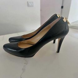 Michael Kors Heels – Understated Style and Grace discussion ask