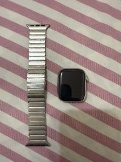 Apple Watch 41mm Series 9 Stainless Steel Silver