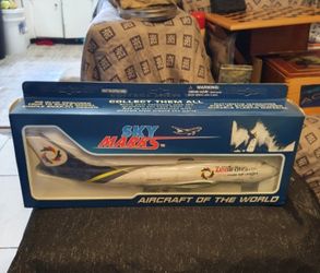 Model Airplane