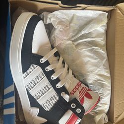 Adidas Hard Court Brand New Kids Or Mens 7