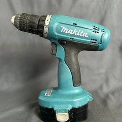 Makita 18V Drill w/ Battery – Untested Battery