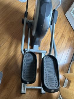 Horizon Premier Elliptical Model E1201 for Sale in Mission Viejo CA OfferUp