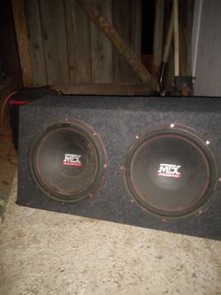 2- 12in MTX Speakers in a Non-Ported Box
