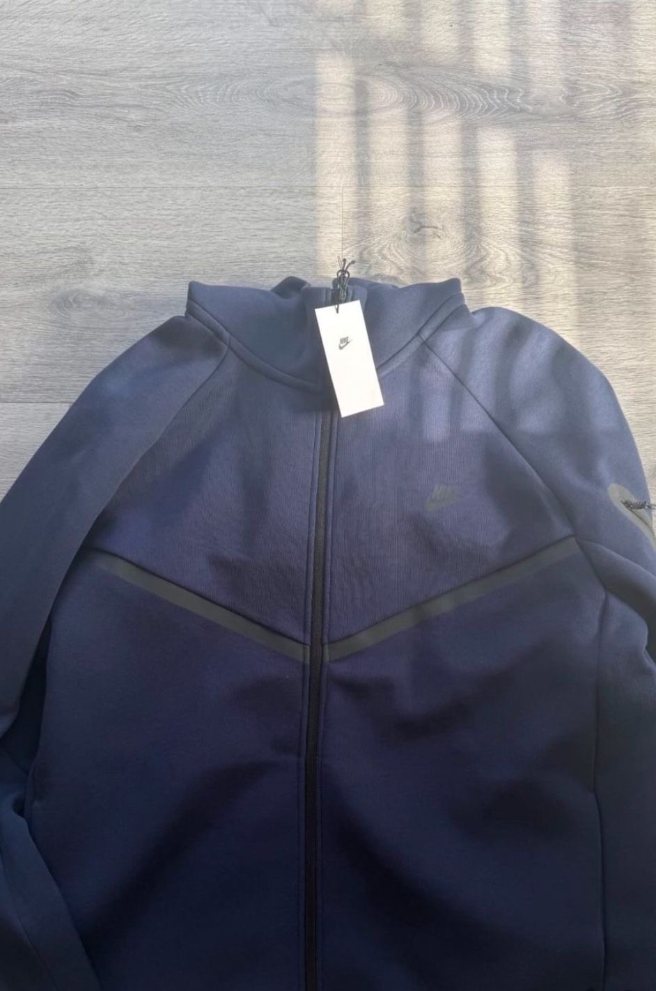 Blue Nike Tech
