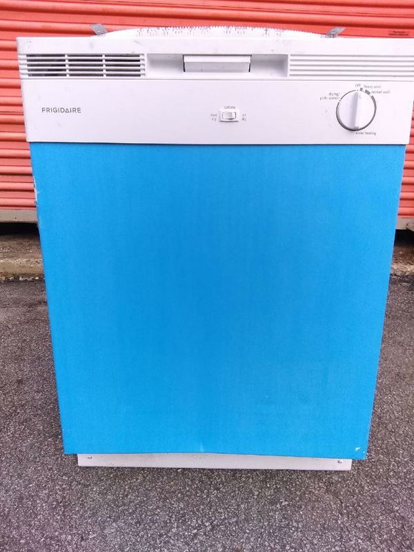 Frigidaire dishwasher scratch and dent for Sale in Jonesboro, GA OfferUp