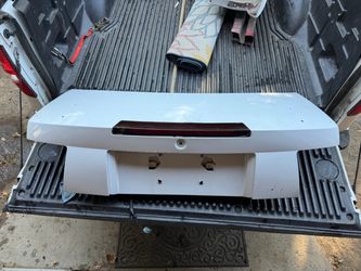 99-04 Newedge Ford Mustang trunk lid