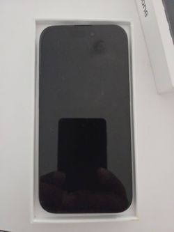 Brand New Apple iPhone 16 - 128GB - Black - Sealed Box (Model A3081)