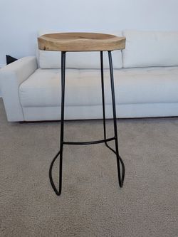 Like New Wooden Bar Stool with Black Metal Legs, Houston Pickup