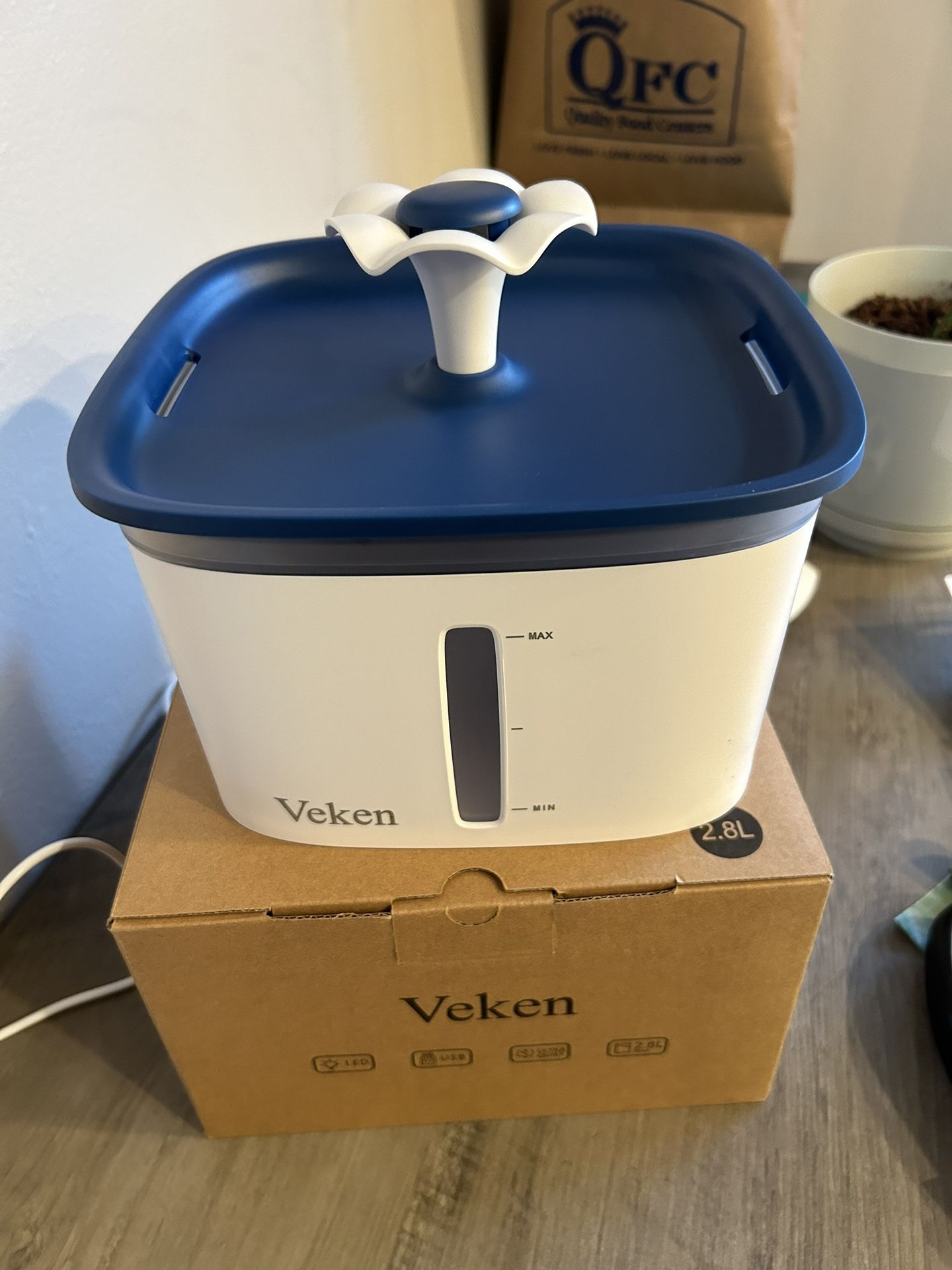 Veken Water Fountain Cat Dog Pet Animal